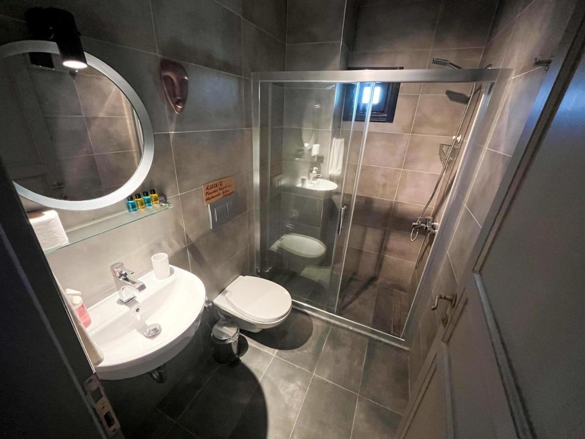 La Kalinda Butik Otel Бозджаада Екстериор снимка